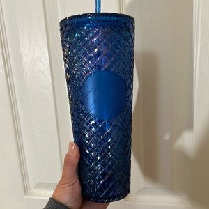 Starbucks Limited Edition Winter Holiday 2022 Blue Jeweled Cup